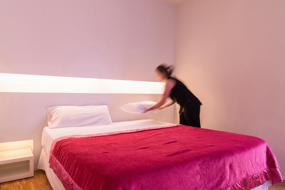 Hotel Spa La Romana, The Originals Relais ภายนอก รูปภาพ